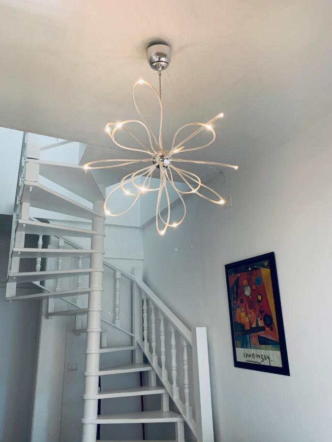 Restelo House Shared Appartment Alges Bagian luar foto