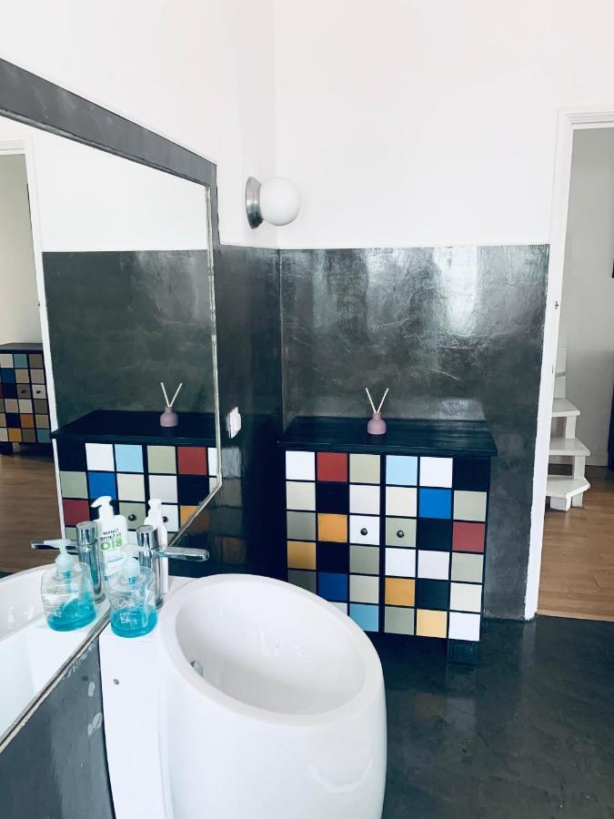 Restelo House Shared Appartment Alges Bagian luar foto