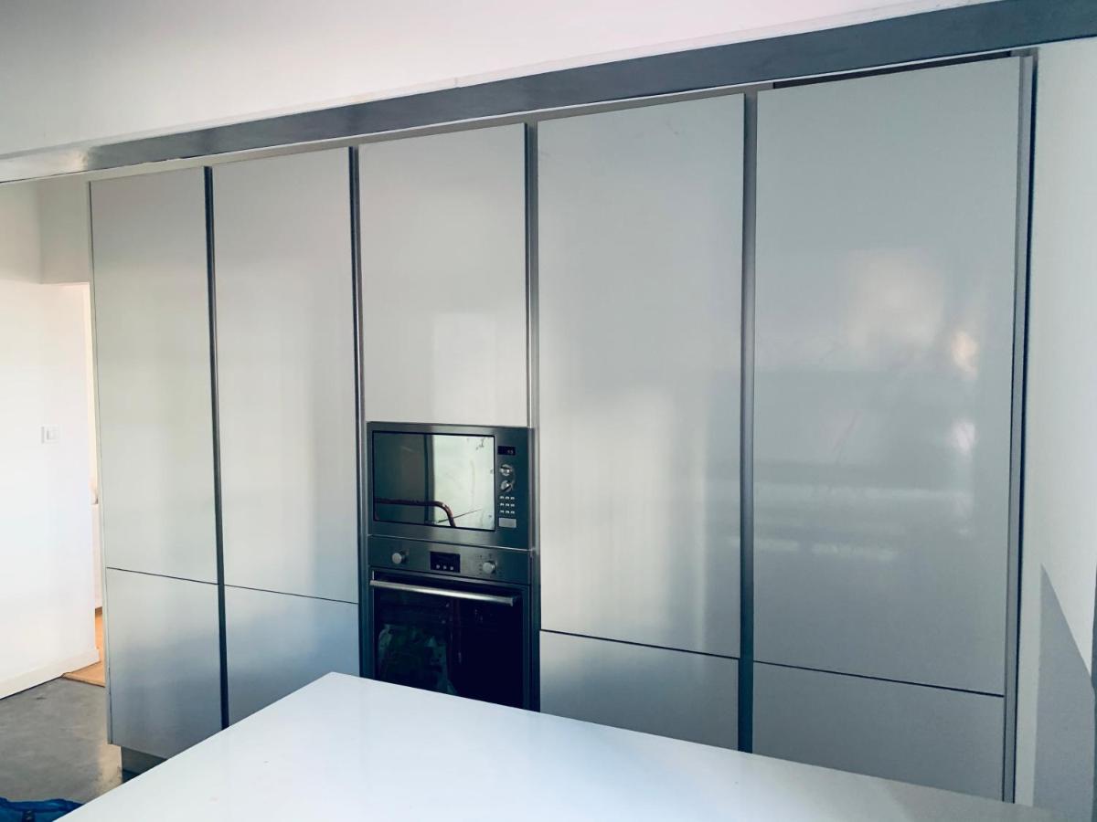 Restelo House Shared Appartment Alges Bagian luar foto