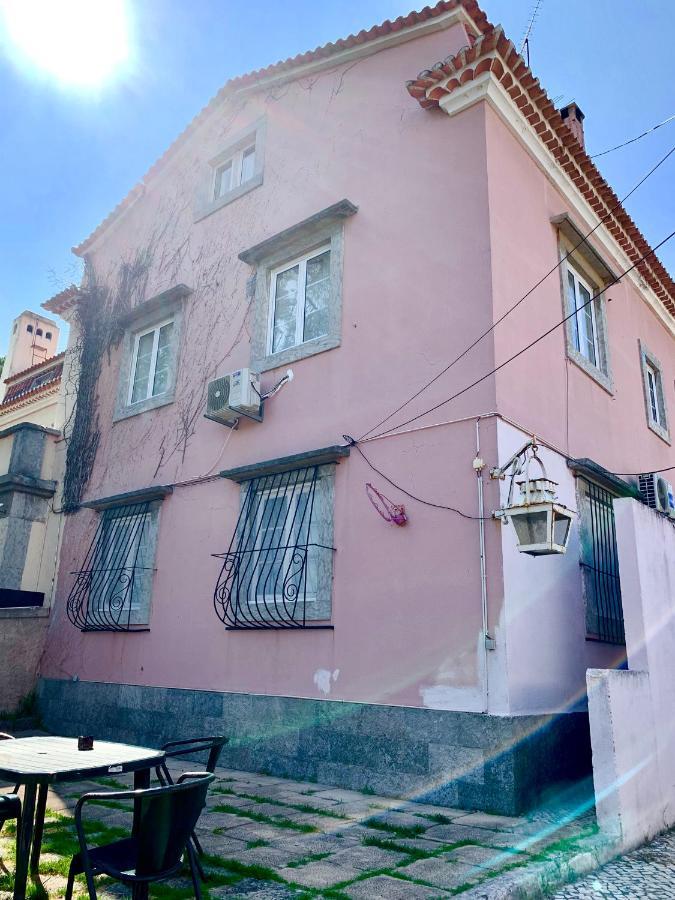 Restelo House Shared Appartment Alges Bagian luar foto
