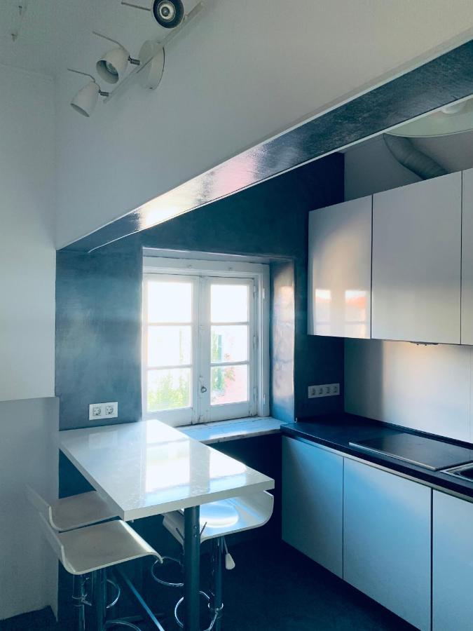 Restelo House Shared Appartment Alges Bagian luar foto